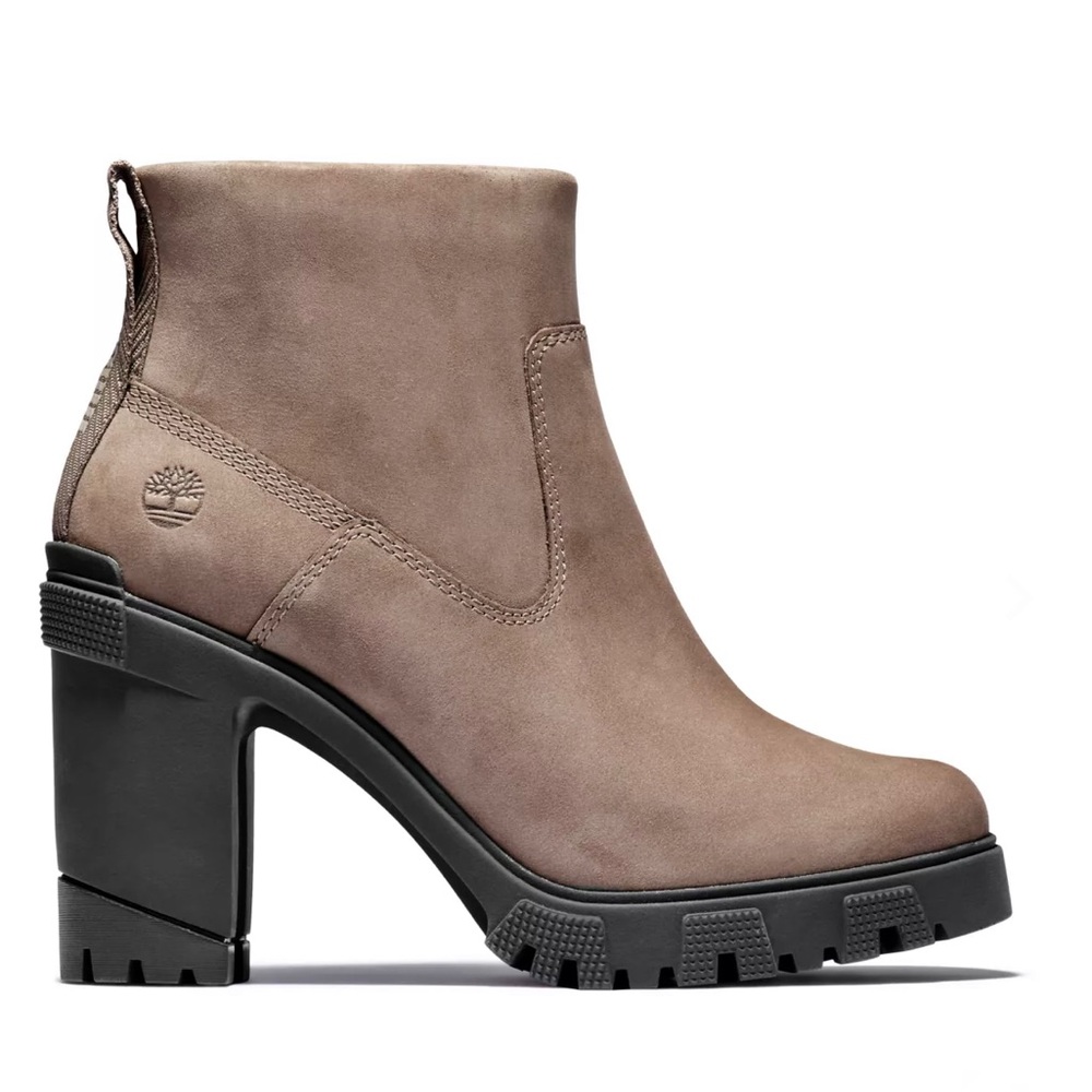 🆕 TIMBERLAND WOMEN'S LANA POINT CHUNKY-HEEL BOOTS - Picture 1 of 6